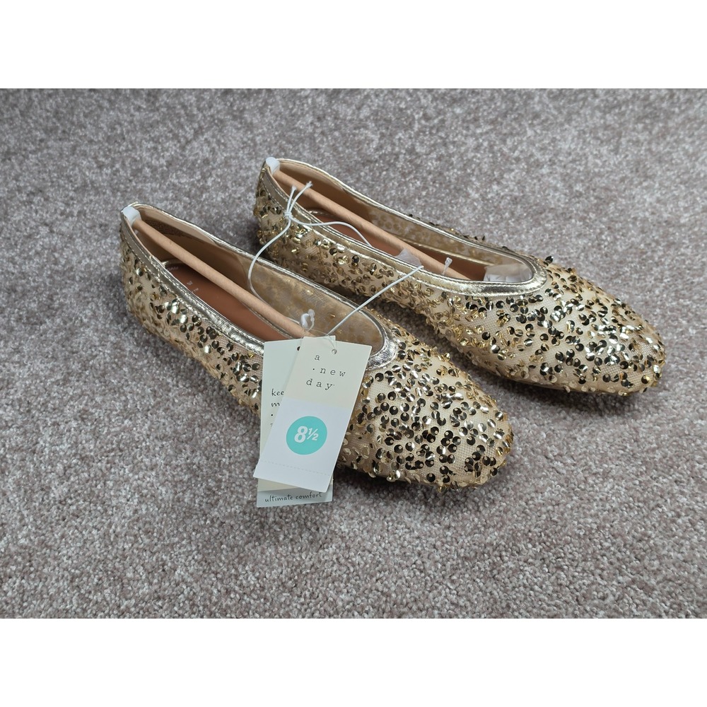 A New Day Sammie Gold Sequin Ballet Flats Champagne Shimmer Shoes 8.5 NEW